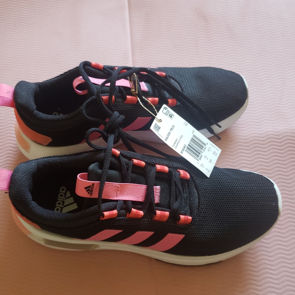 ADIDAS Racer TR23 Women's Sneakers NWT Black & Pink Fusion